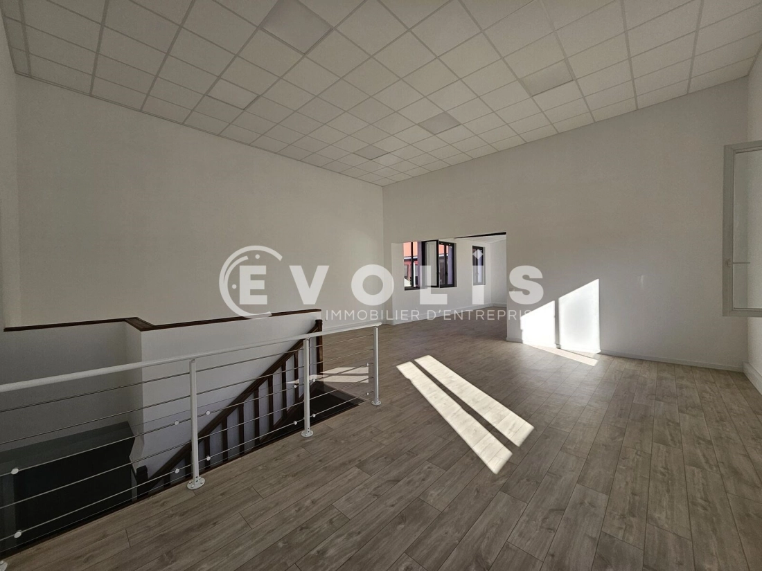 Photo 9 – location bureaux	CACHAN (94230)