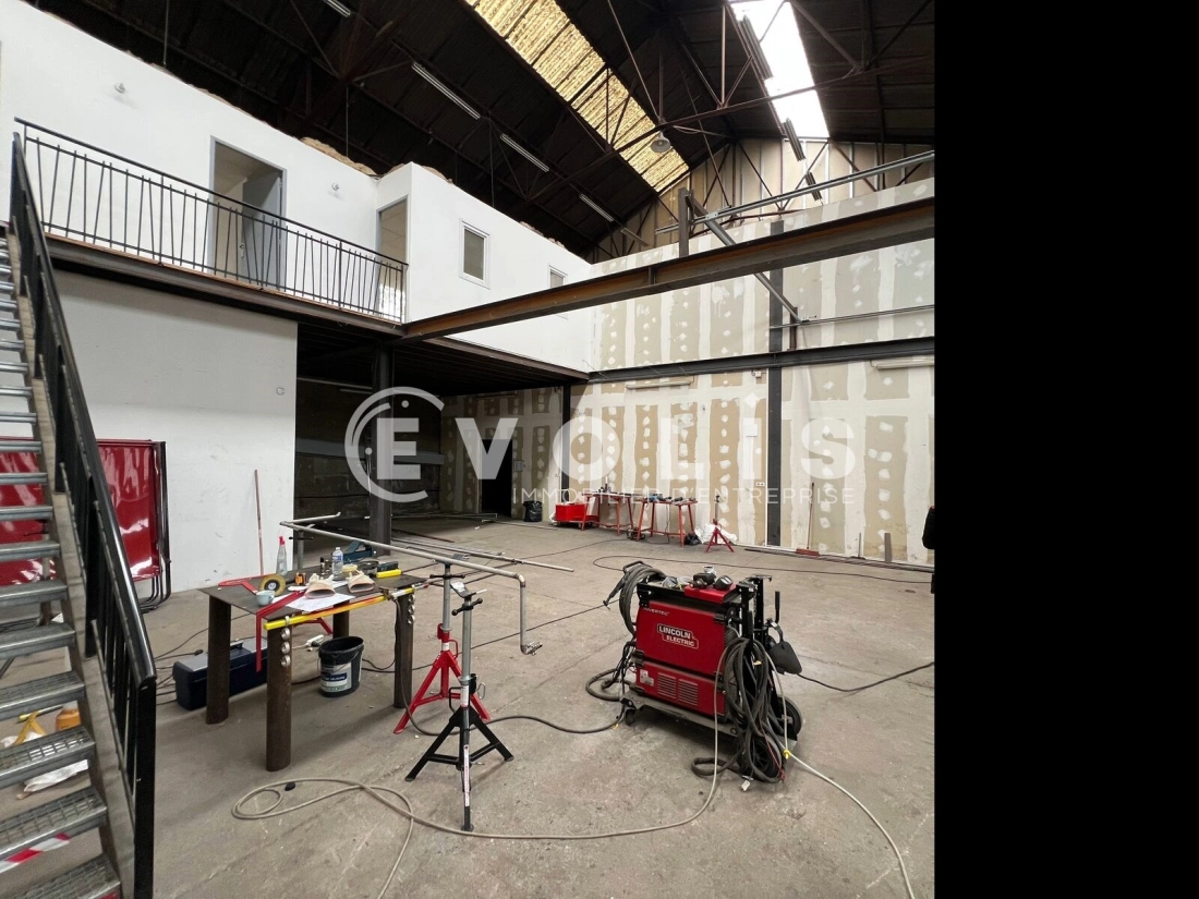 Photo 2 – location Entrepôts / activités	FEYZIN (69320)