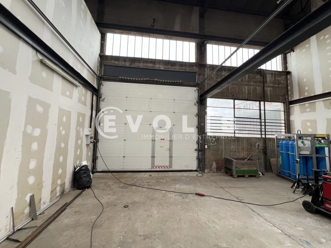 Photo 3 – location Entrepôts / activités	FEYZIN (69320)