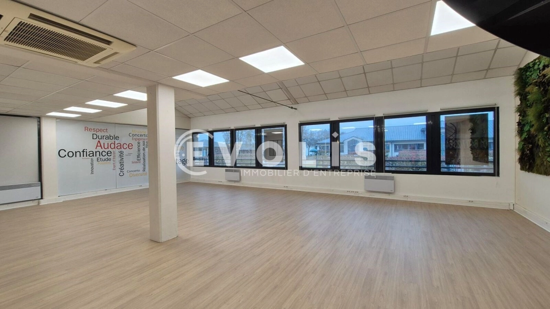 Photo 3 – location bureaux	SERRIS (77700)