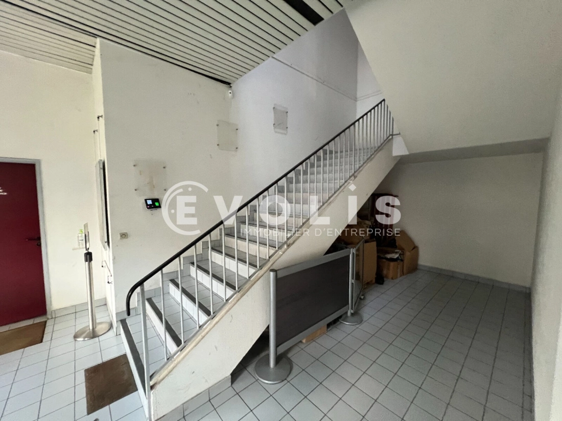 Photo 7 – vente Entrepôts / activités	NEUILLY PLAISANCE (93360)