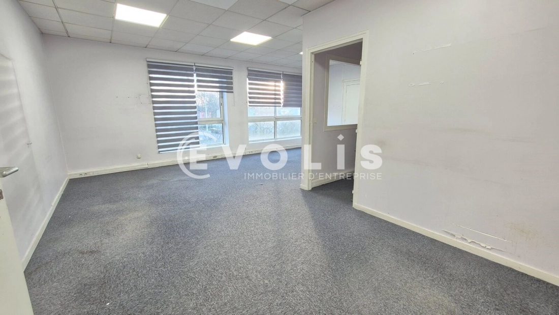 Photo 15 – location Entrepôts / activités	NOISIEL (77186)