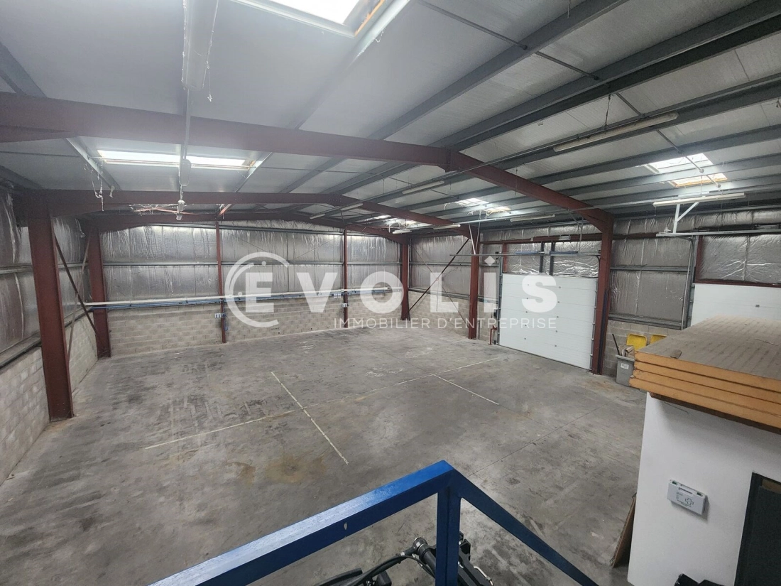 Photo 13 – vente Entrepôts / activités	SAINT JUST CHALEYSSIN (38540)