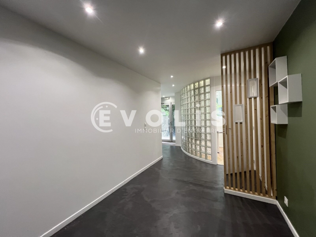 Photo 3 – vente Locaux commerciaux	JOINVILLE LE PONT (94340)