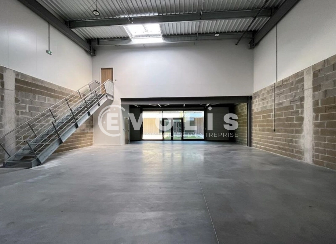 Photo 4 – location Entrepôts / activités	MERIGNAC (33700)