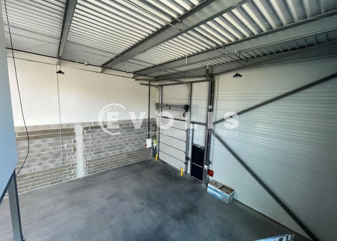 Photo 5 – location Entrepôts / activités	MERIGNAC (33700)