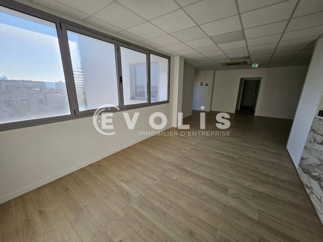 Photo 3 – location bureaux	CACHAN (94230)