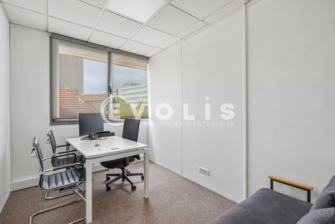 Photo 12 – location bureaux	CACHAN (94230)