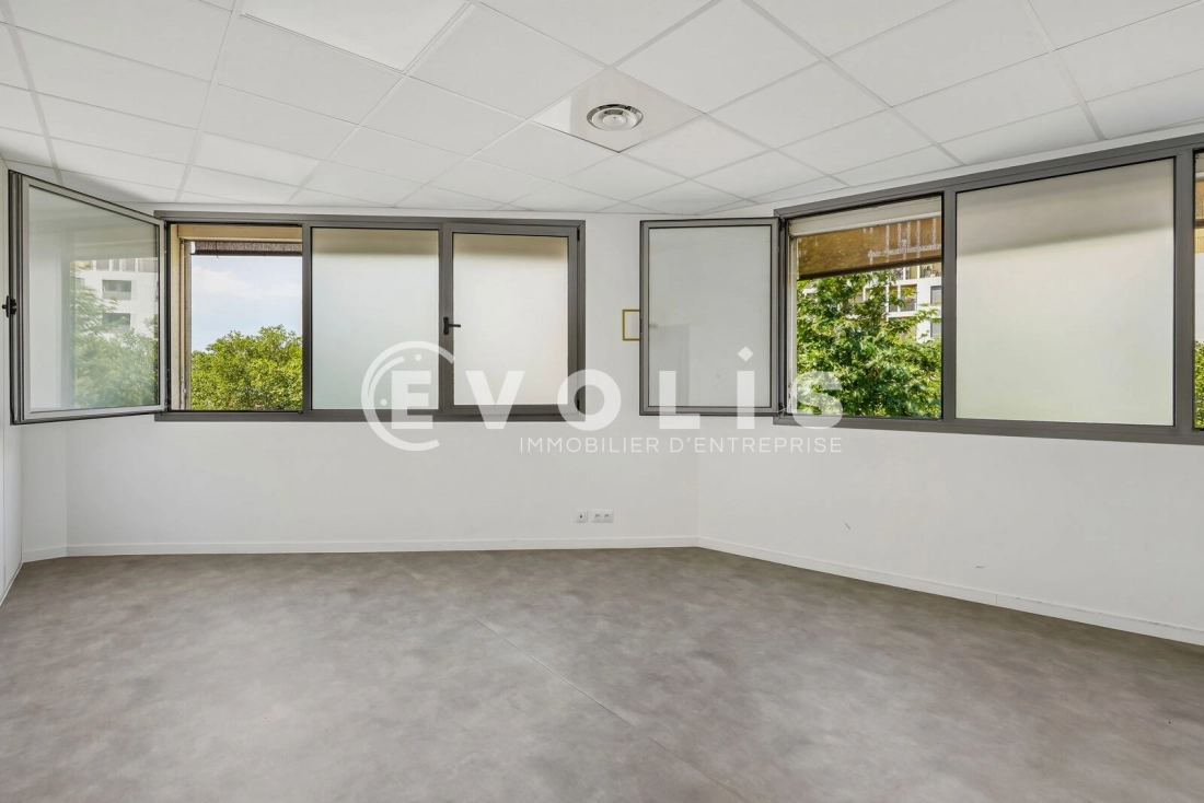 Photo 9 – location bureaux	CACHAN (94230)