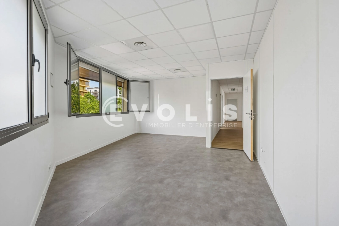 Photo 10 – location bureaux	CACHAN (94230)