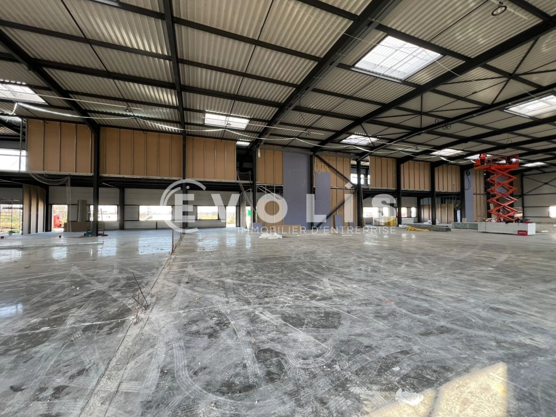 Photo 10 – location Entrepôts / activités	LA BOISSE (01120)