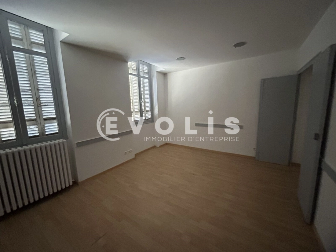 Photo 1 – vente bureaux	LE BOUSCAT (33110)