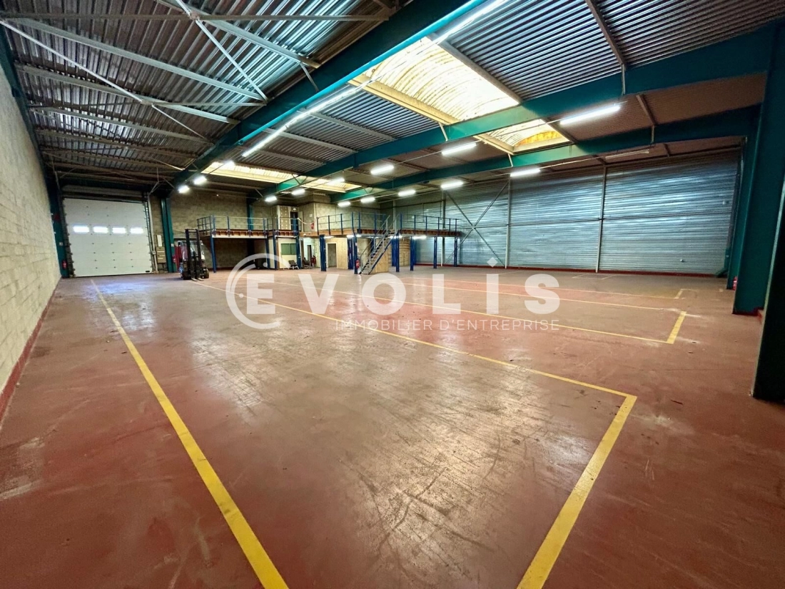 Photo 2 – vente Entrepôts / activités	LISSES (91090)