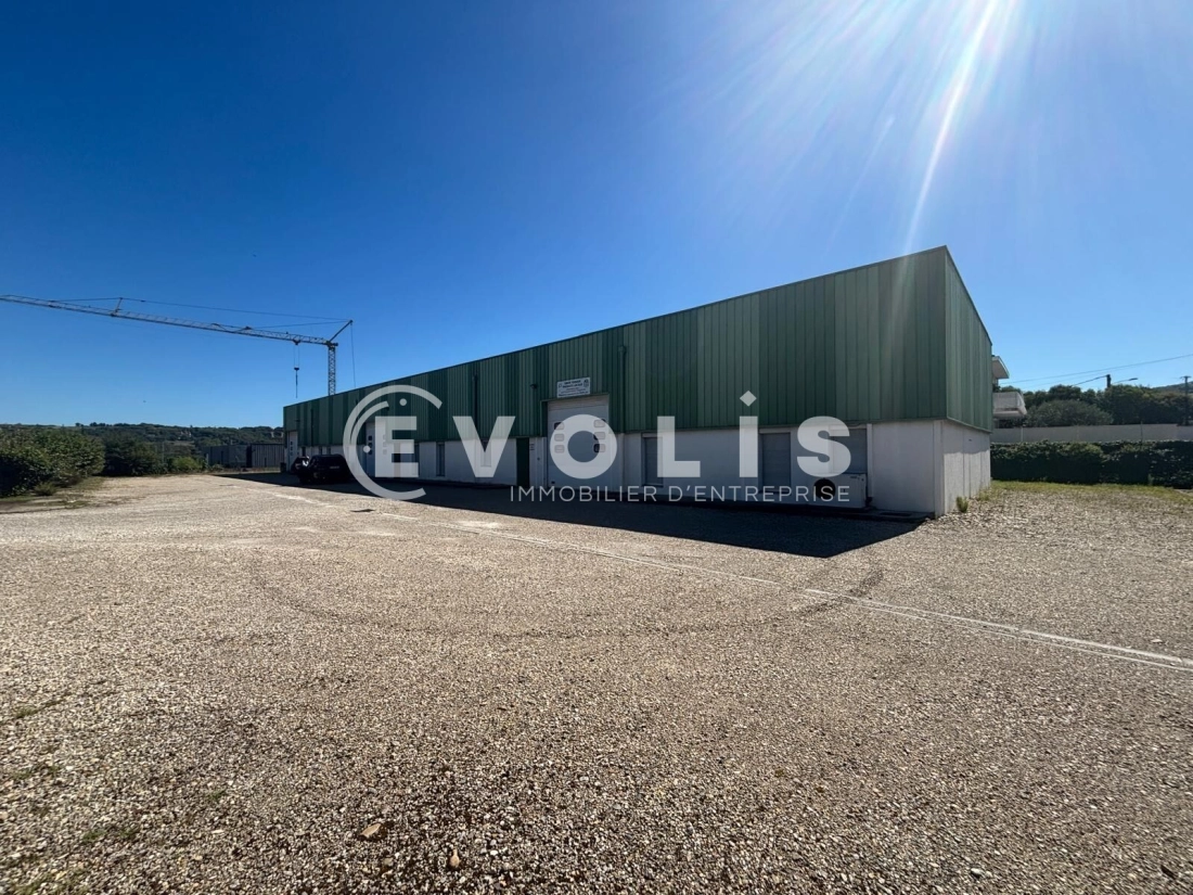 Photo 1 – location Entrepôts / activités	LOIRE SUR RHONE (69700)