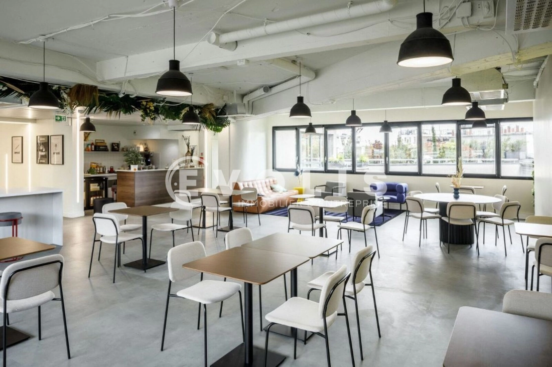 Photo 2 – location Coworking	PARIS (75017)