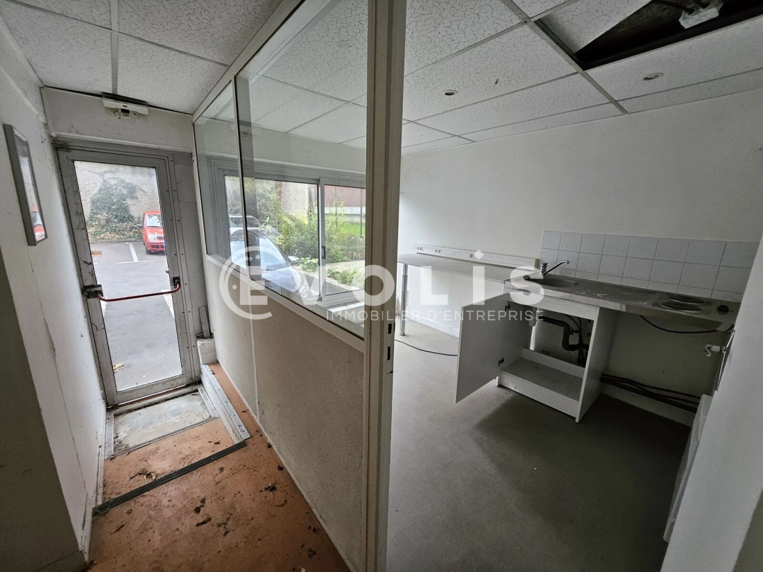 Photo 15 – location Entrepôts / activités	MONTROUGE (92120)