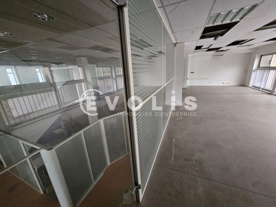 Photo 11 – location Entrepôts / activités	MONTROUGE (92120)