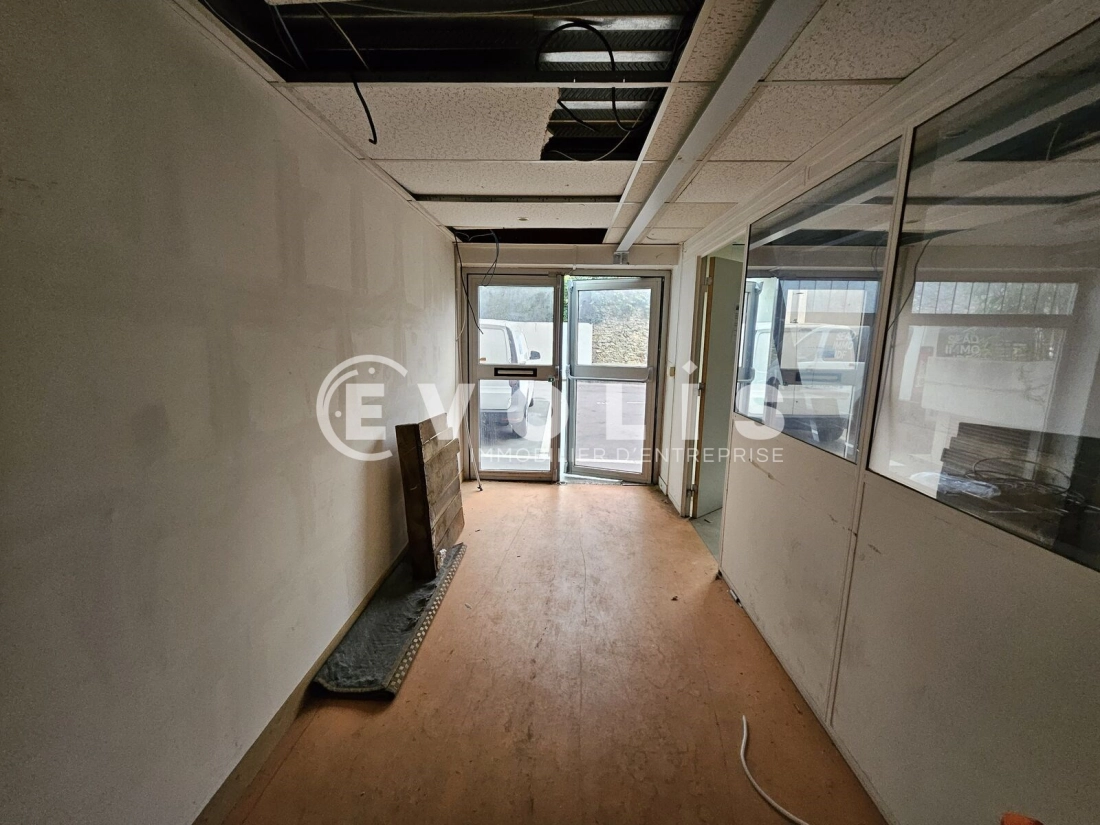 Photo 13 – location Entrepôts / activités	MONTROUGE (92120)