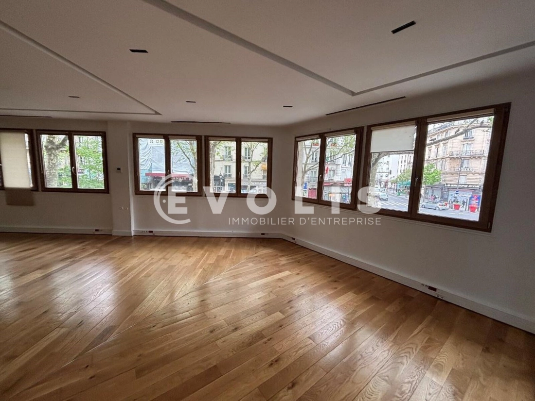 Photo 1 – location bureaux	PARIS (75018)