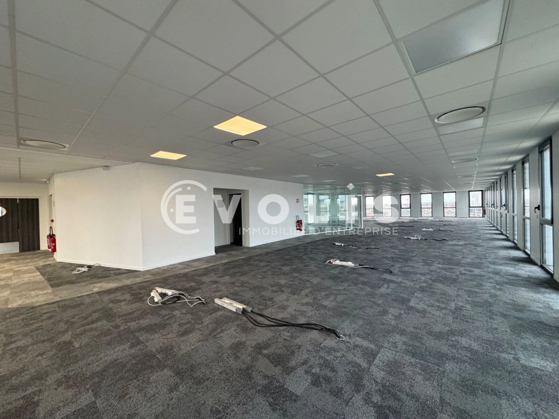 Photo 1 – location bureaux	AMIENS (80000)