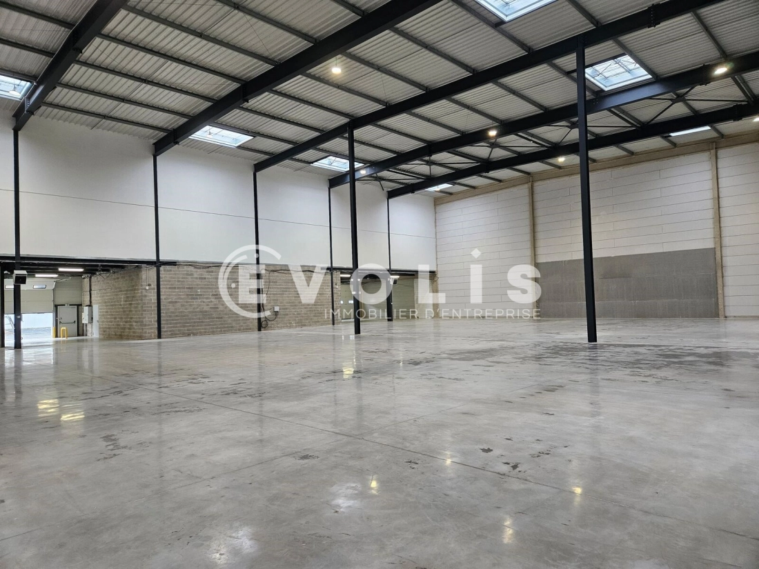 Photo 2 – location Entrepôts / activités	WISSOUS (91320)