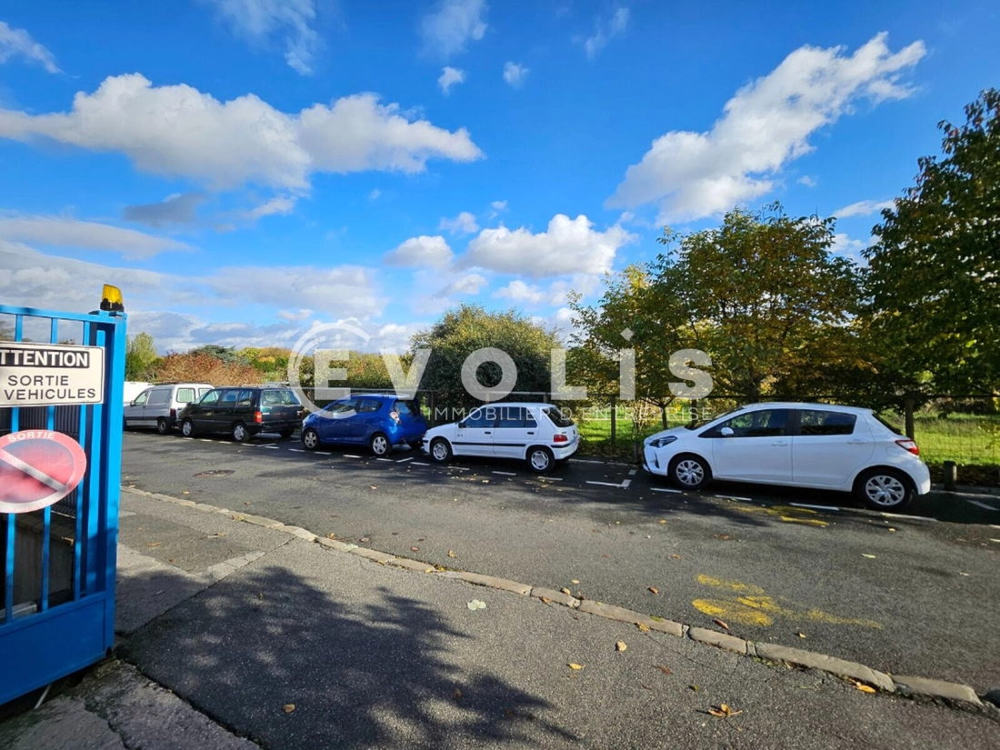 Photo 5 – vente Entrepôts / activités	VITRY SUR SEINE (94400)