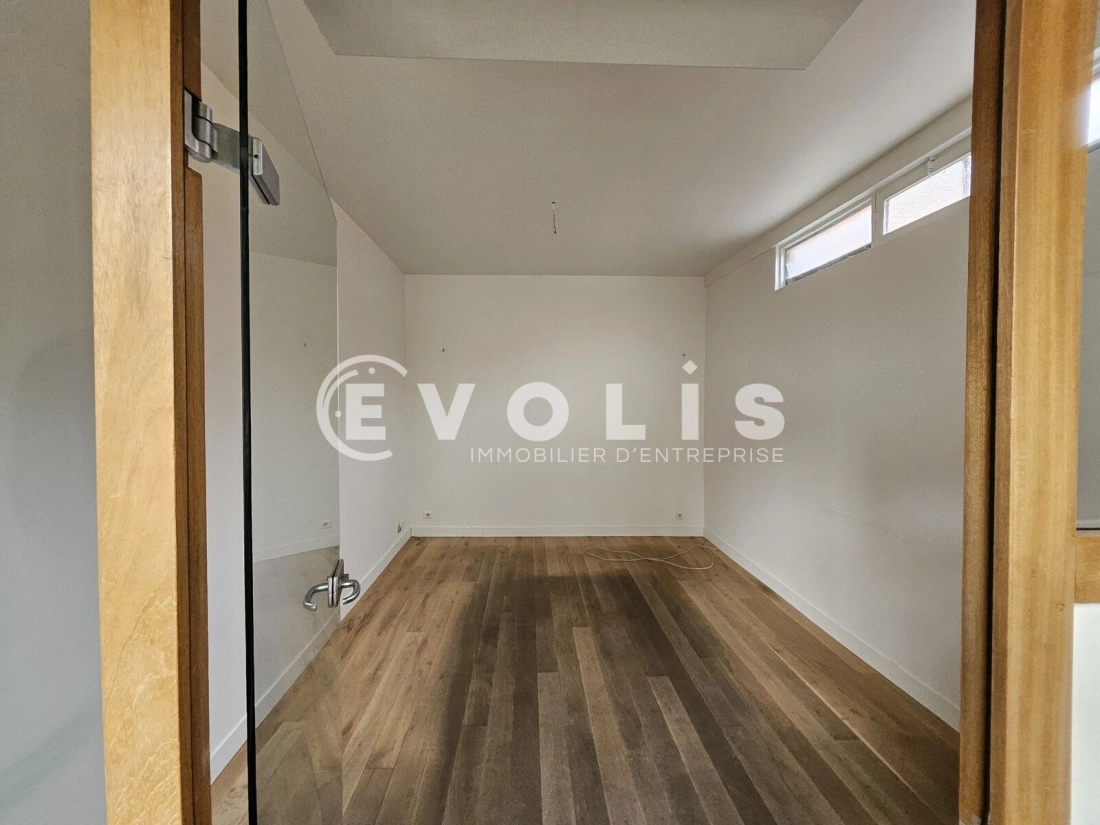 Photo 12 – location bureaux	VANVES (92170)