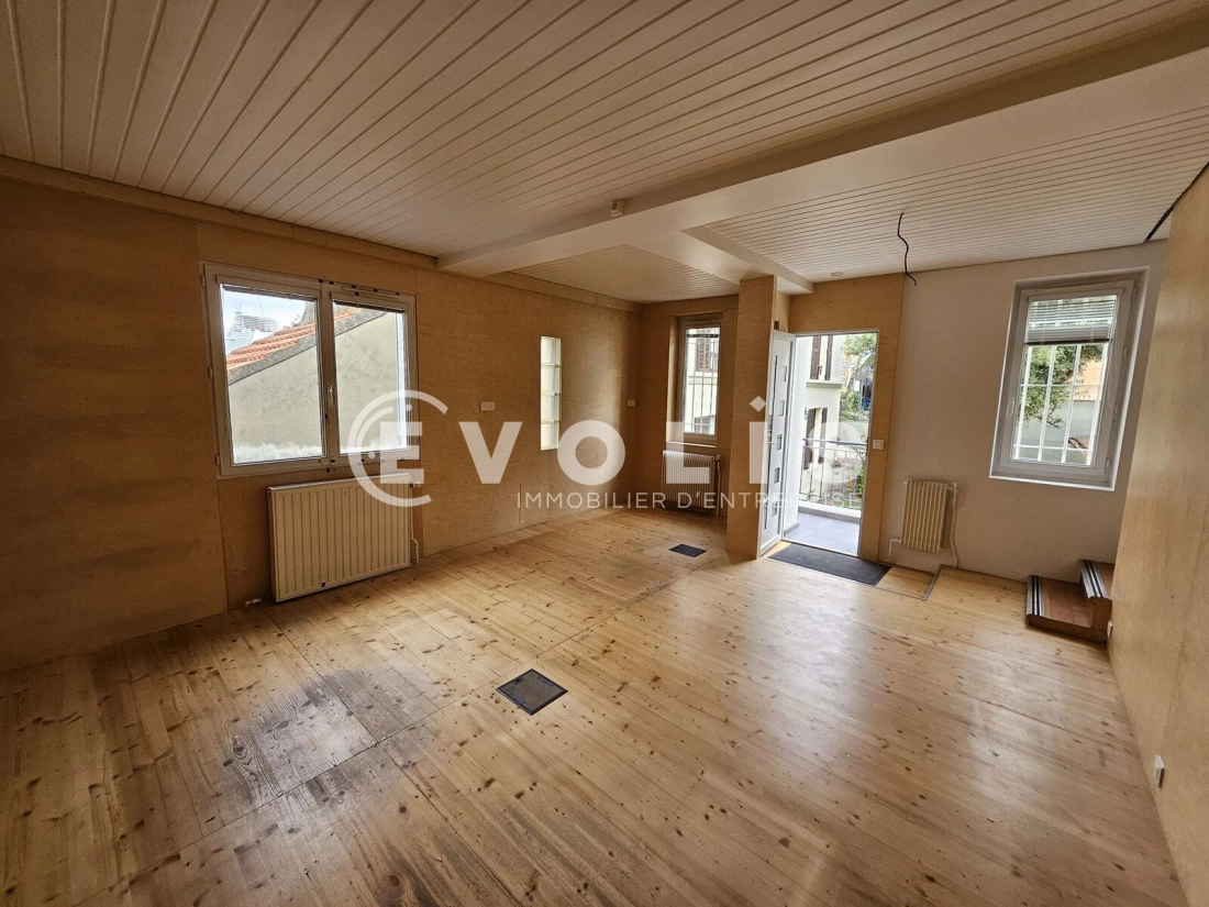 Photo 2 – location bureaux	VANVES (92170)