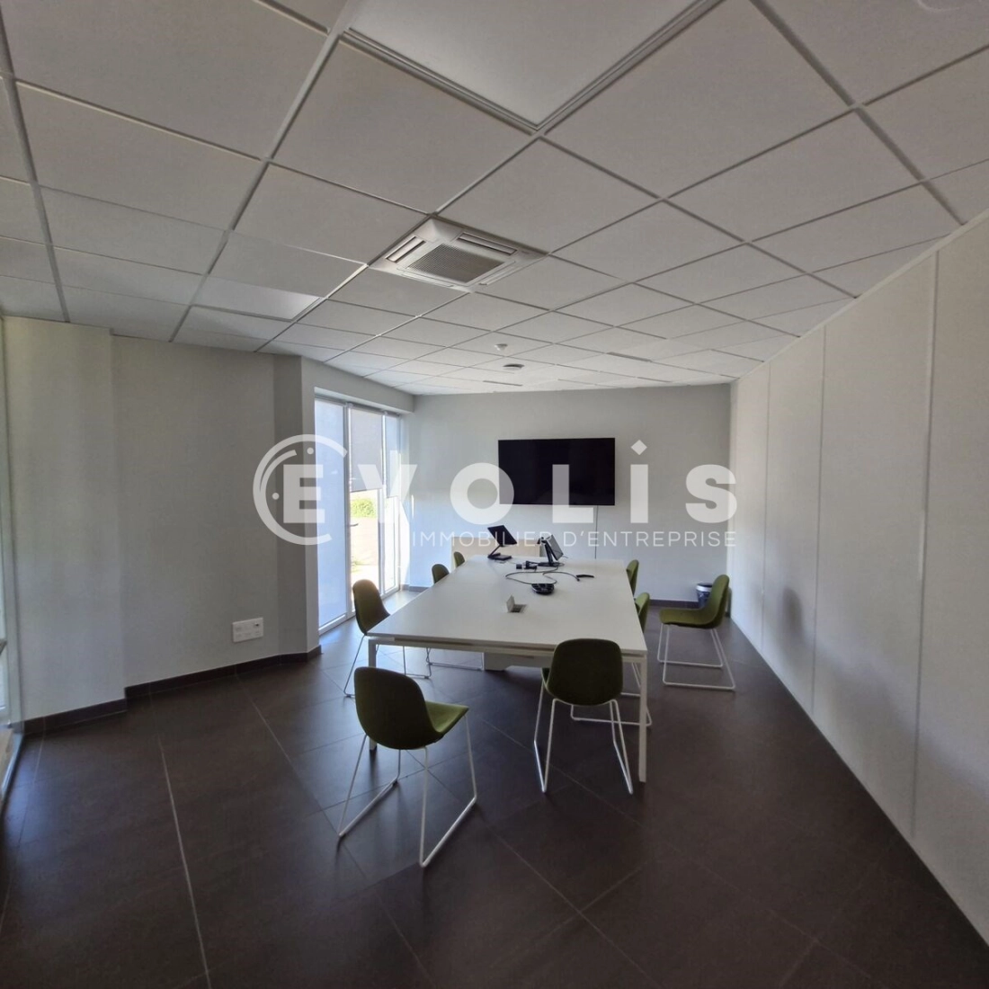 Photo 10 – location Entrepôts / activités	LISSES (91090)