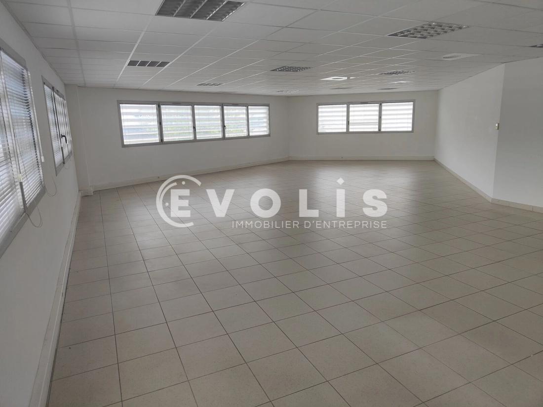 Photo 4 – location bureaux	GRIGNY (91350)