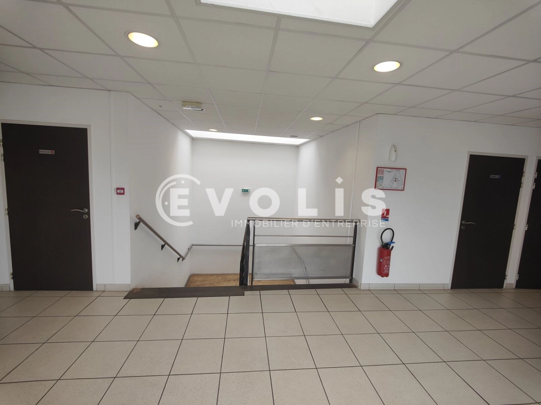 Photo 15 – location bureaux	GRIGNY (91350)