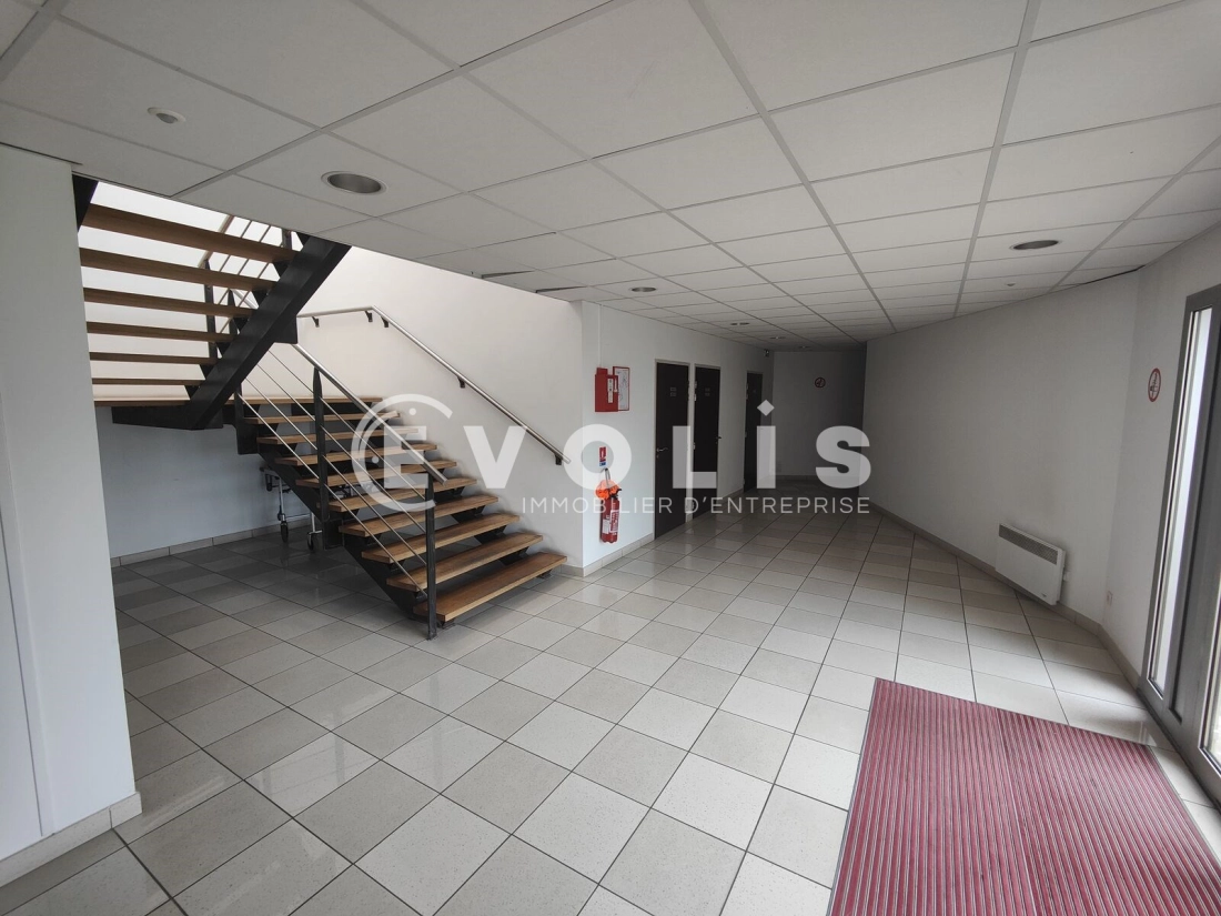 Photo 12 – location bureaux	GRIGNY (91350)
