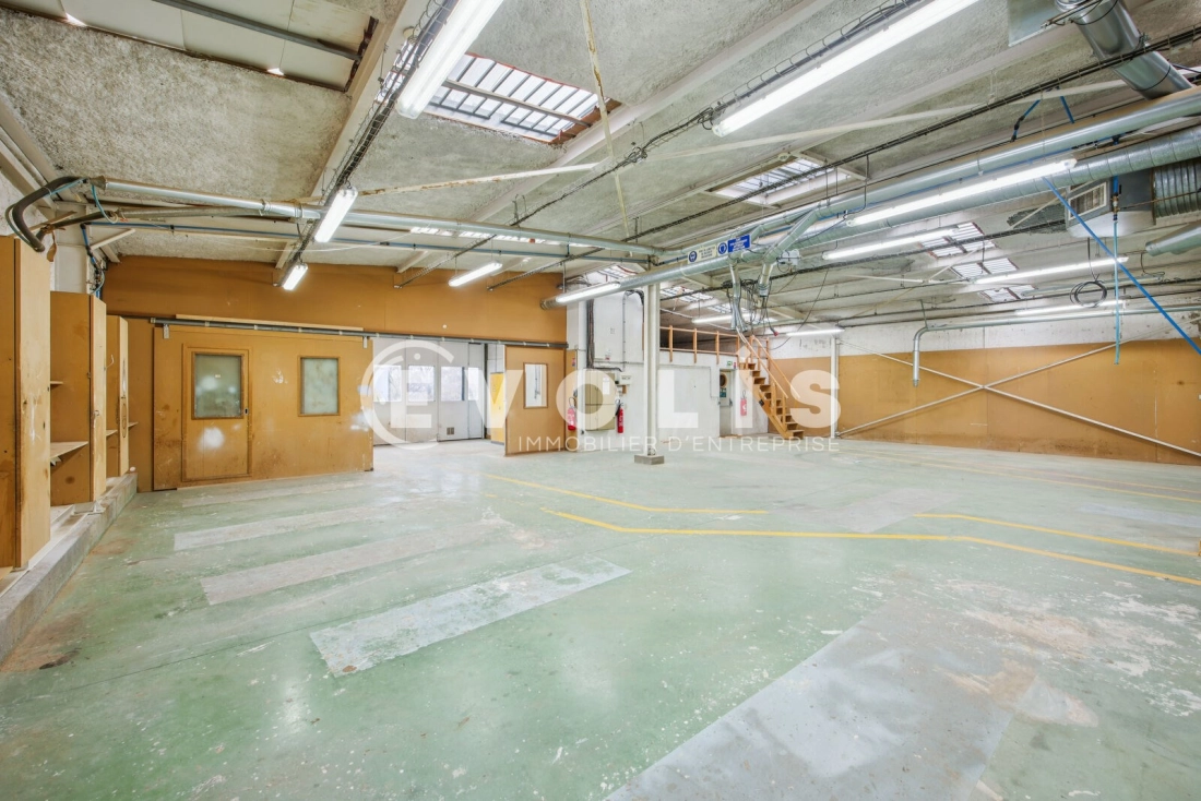 Photo 4 – location Entrepôts / activités	VERRIERES LE BUISSON (91370)