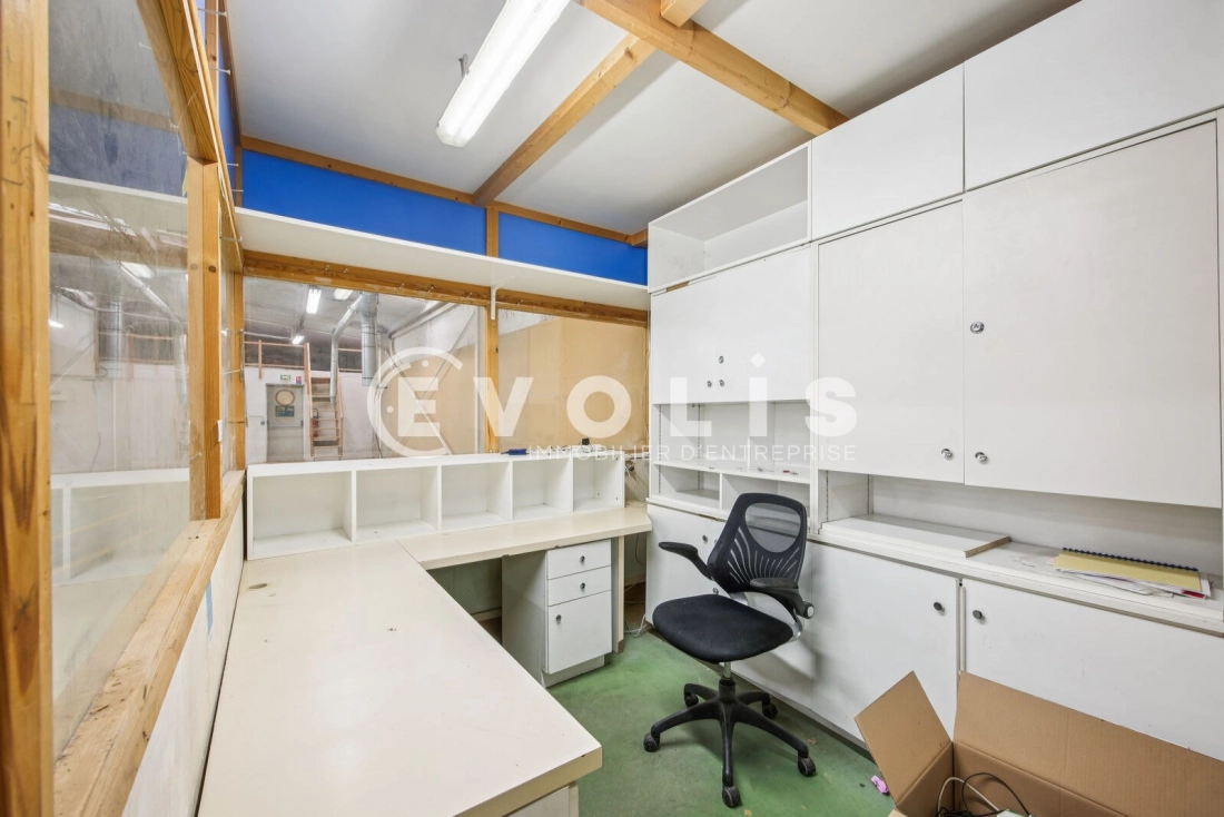 Photo 10 – location Entrepôts / activités	VERRIERES LE BUISSON (91370)