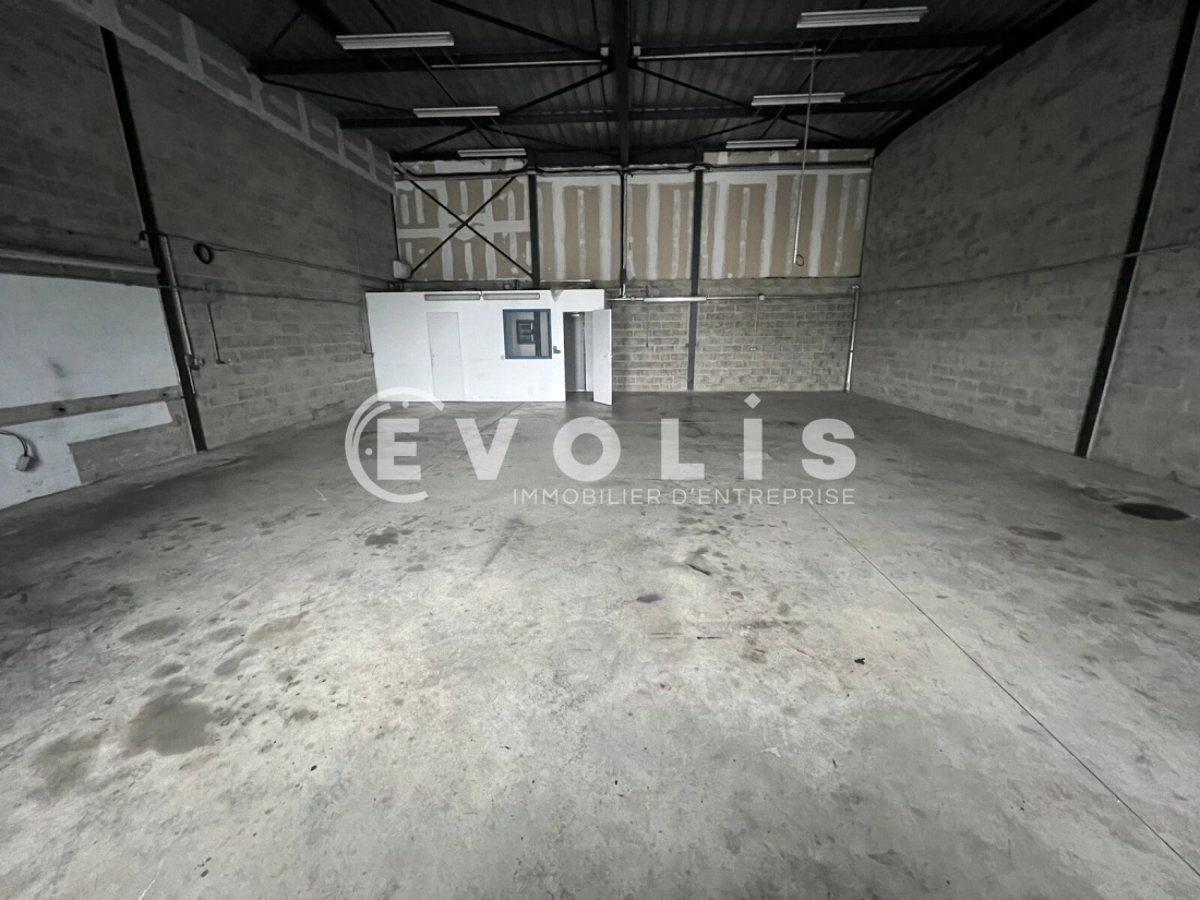 Photo 1 – location bureaux	BRIE COMTE ROBERT (77170)