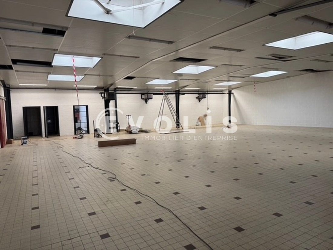 Photo 2 – location Entrepôts / activités	AMIENS (80000)