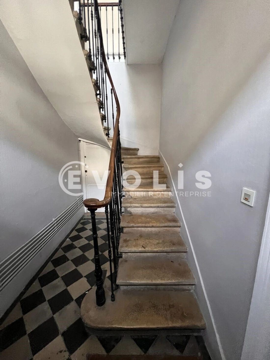 Photo 2 – location bureaux	LE BOUSCAT (33110)