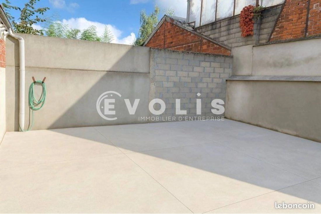 Photo 2 – location bureaux	GENTILLY (94250)