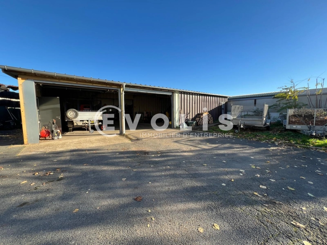 Photo 12 – location Entrepôts / activités	VILLEFRANCHE SUR SAONE (69400)