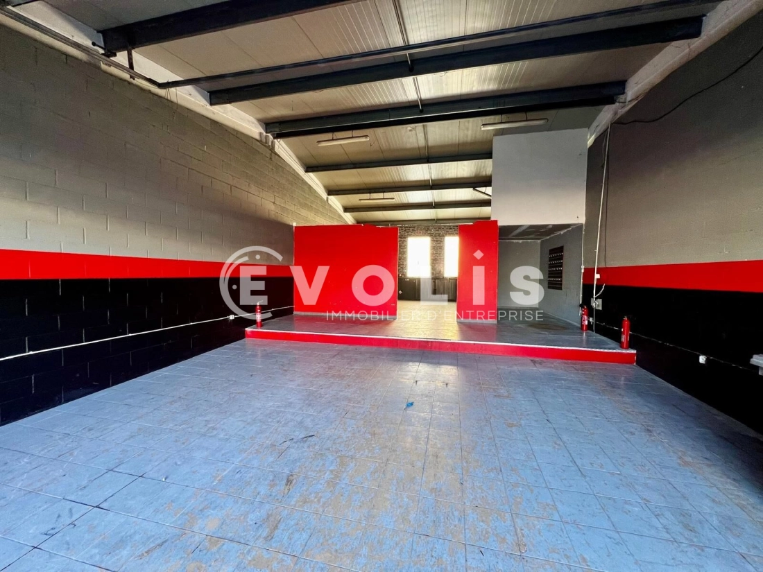 Photo 3 – location Entrepôts / activités	LINAS (91310)