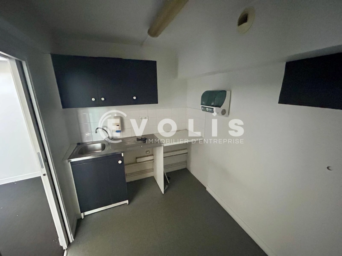 Photo 9 – location Locaux commerciaux	PALAISEAU (91120)