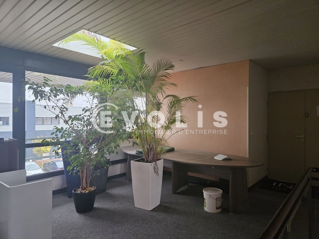 Photo 2 – location bureaux	VILLEJUST (91140)