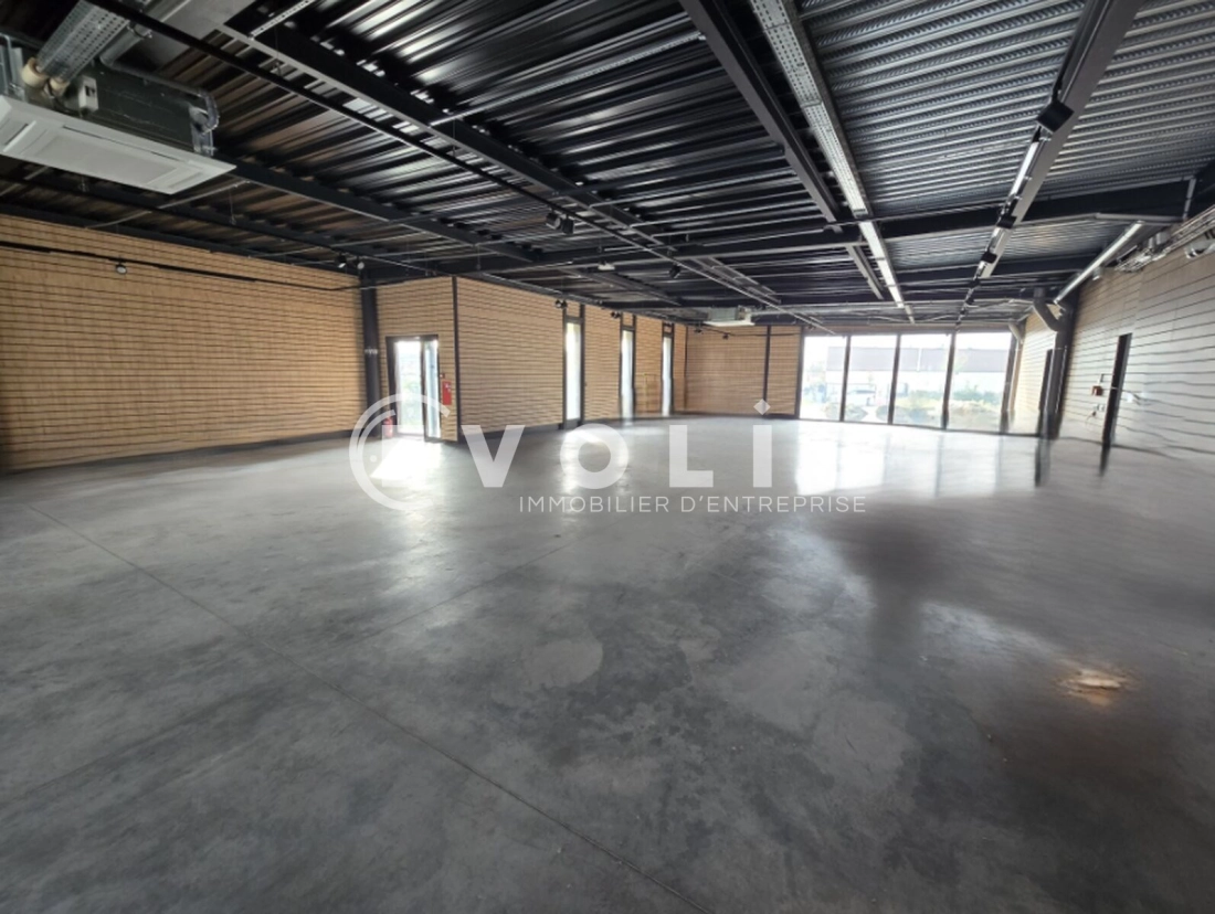 Photo 13 – location Locaux commerciaux	MARCOUSSIS (91460)