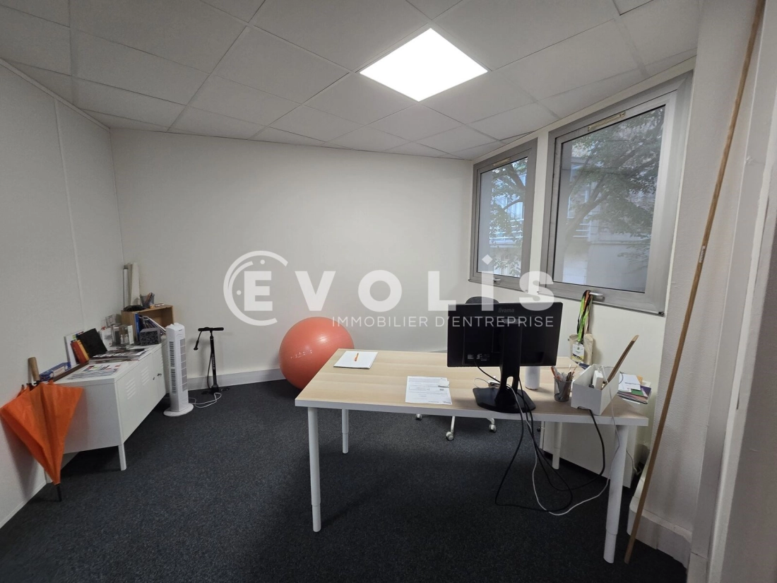 Photo 9 – location bureaux	ORSAY (91400)