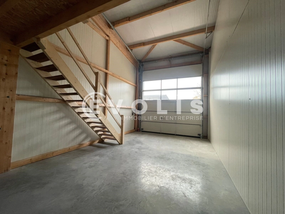 Photo 5 – location Entrepôts / activités	ANDERNOS LES BAINS (33510)