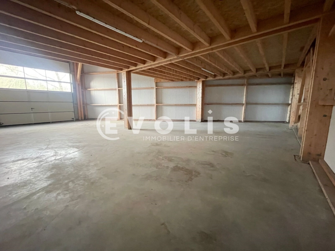 Photo 10 – location Entrepôts / activités	ANDERNOS LES BAINS (33510)