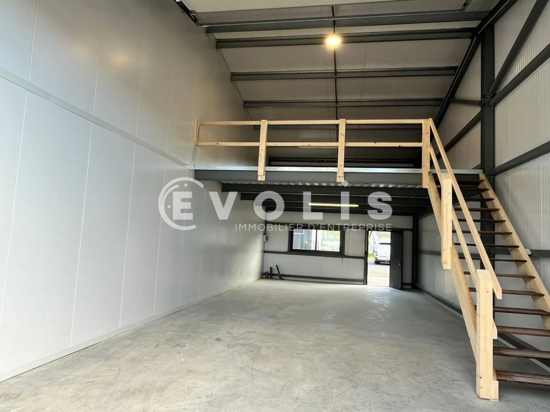 Photo 5 – location Entrepôts / activités	ANDERNOS LES BAINS (33510)