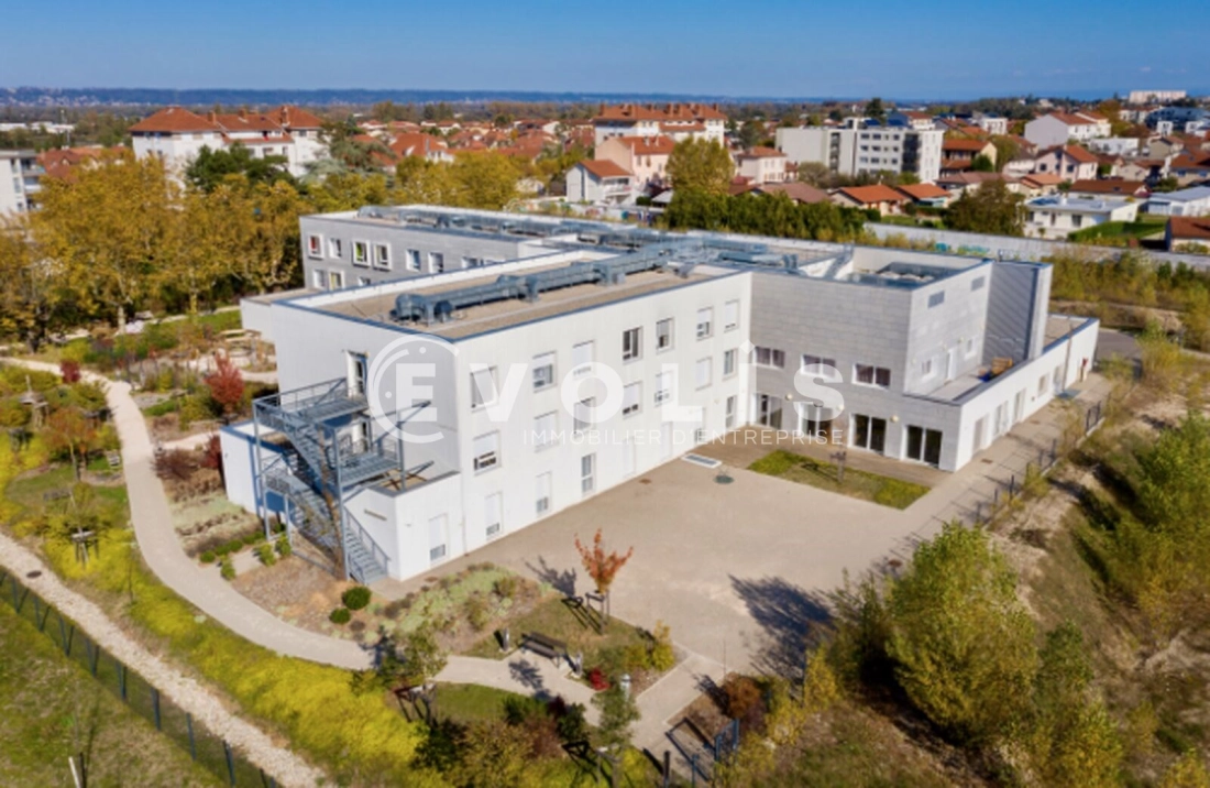 Photo 7 – location Terrains	DECINES CHARPIEU (69150)