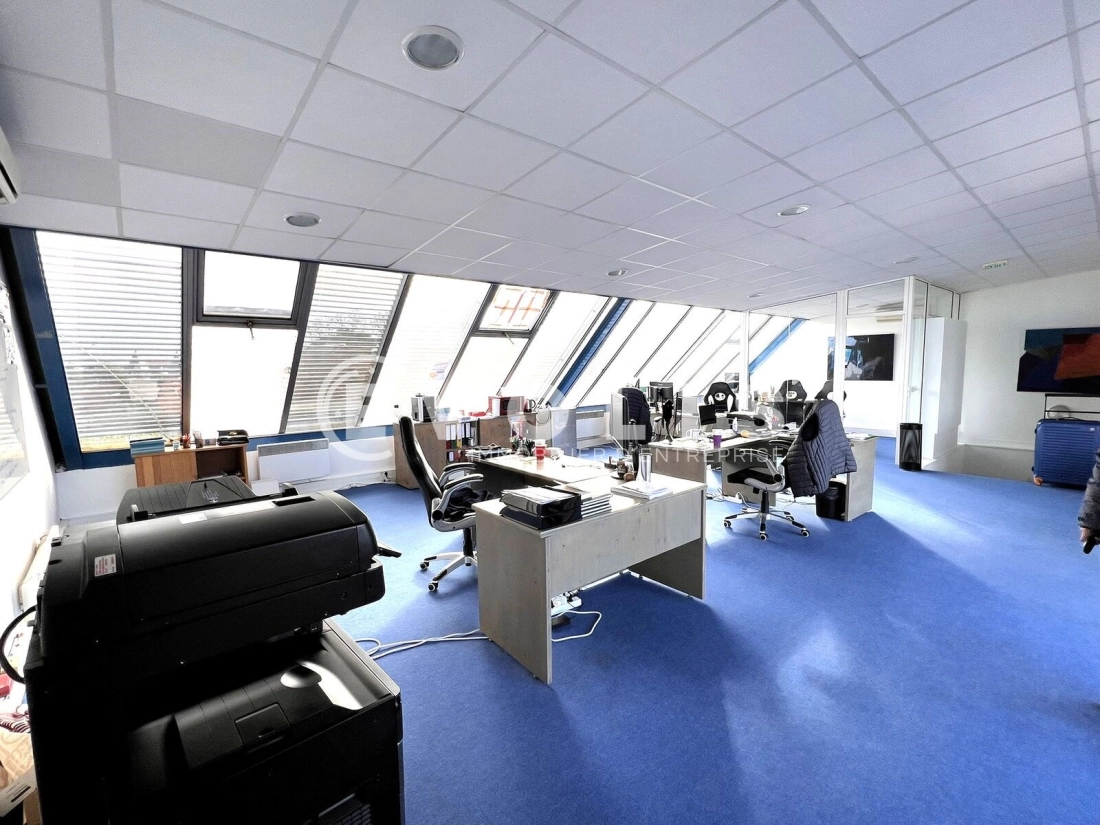 Photo 2 – location bureaux	BORDEAUX (33200)