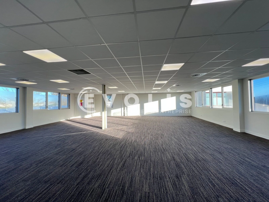 Photo 8 – location Entrepôts / activités	MERIGNAC (33700)